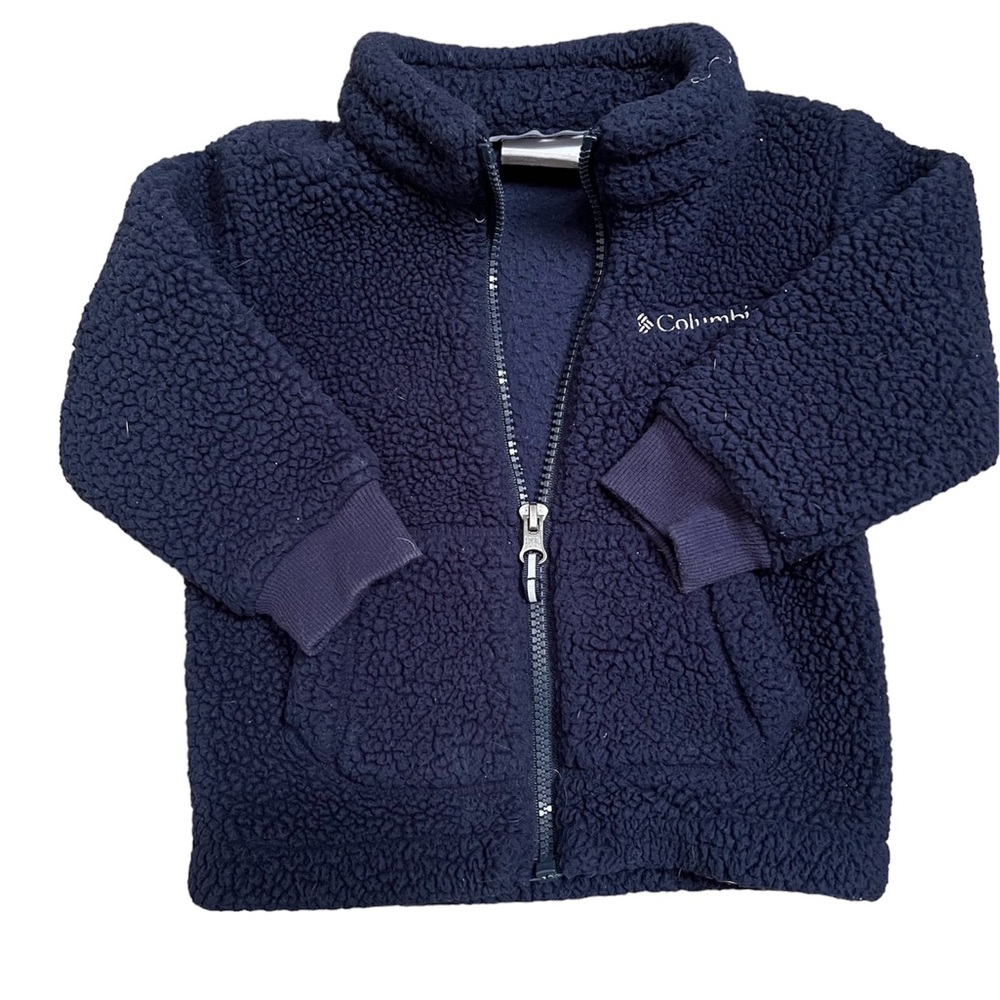 3/$10 sale! Bundle to save! Boys size 12-18 months fleece Columbia jacket
